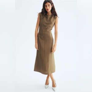 DEFINED-WAIST SLEEVELESS DRESS